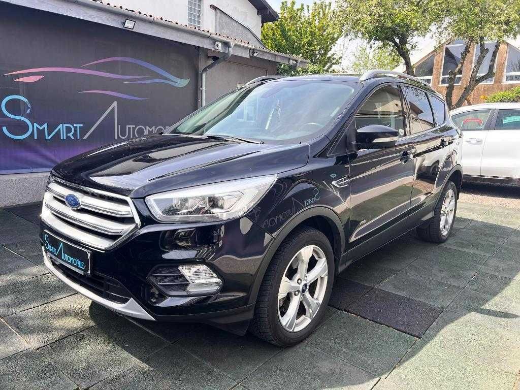 Ford Kuga  4x4 Powershift Titanium 150