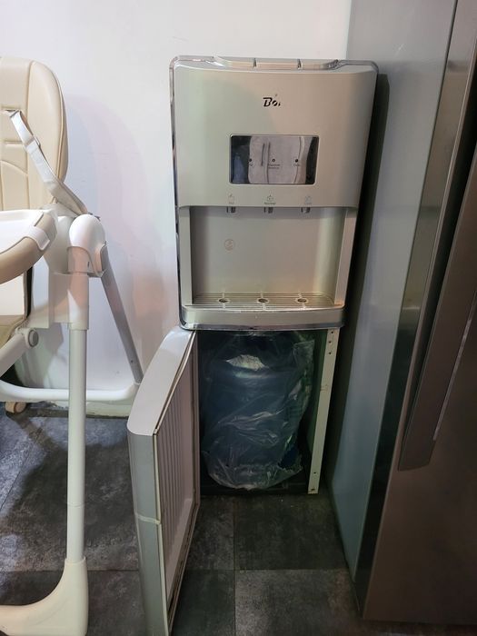 Диспенсер для воды