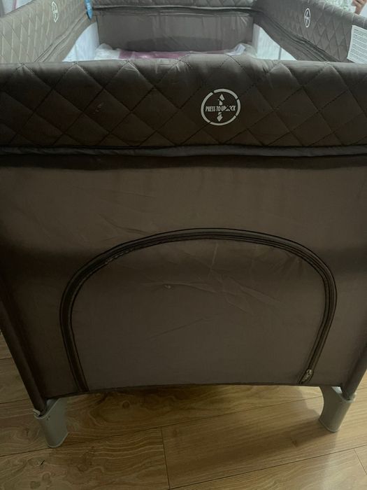 Patut pliabil  Chipolino Luna pastel plus saltea Lorelli noua