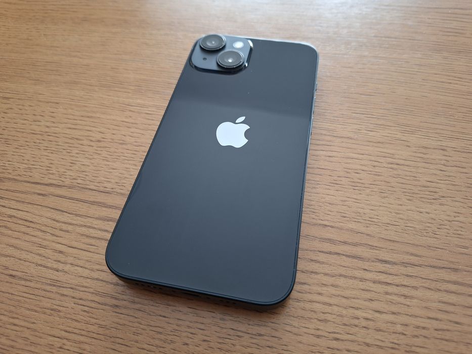 Apple iPhone 14 - 128GB / 84% / Midnight