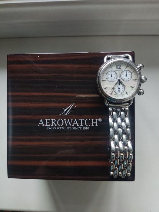 Оригинальные швейцарские часы