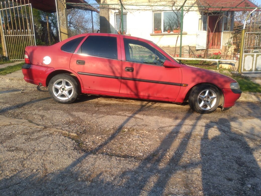 Opel Vectra 1.6 16v Gaz Inj на части