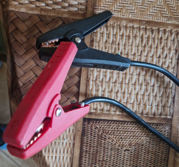 Noco Boost стартер при слаб акумулатор