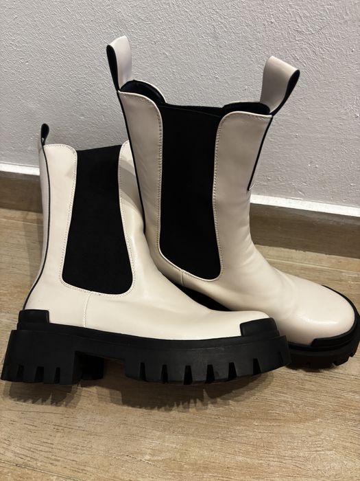 Кожени Ботуши.