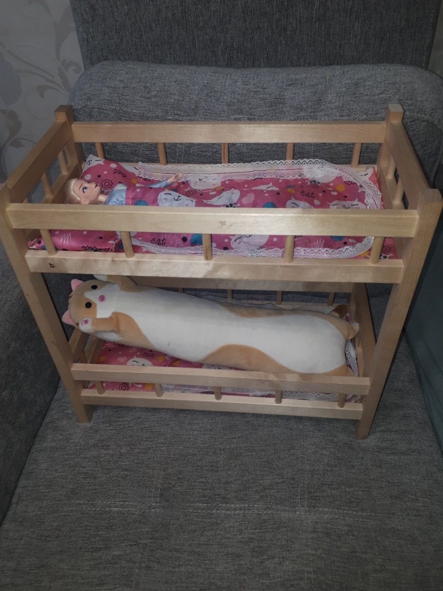 Кроватка для кукол 2-ух ярусная