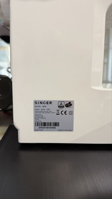 Vand masina de cusut SINGER model 1408-70W