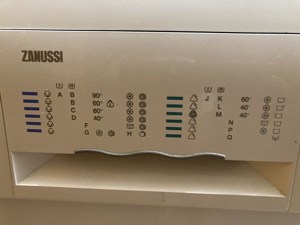 Пералня Zanussi