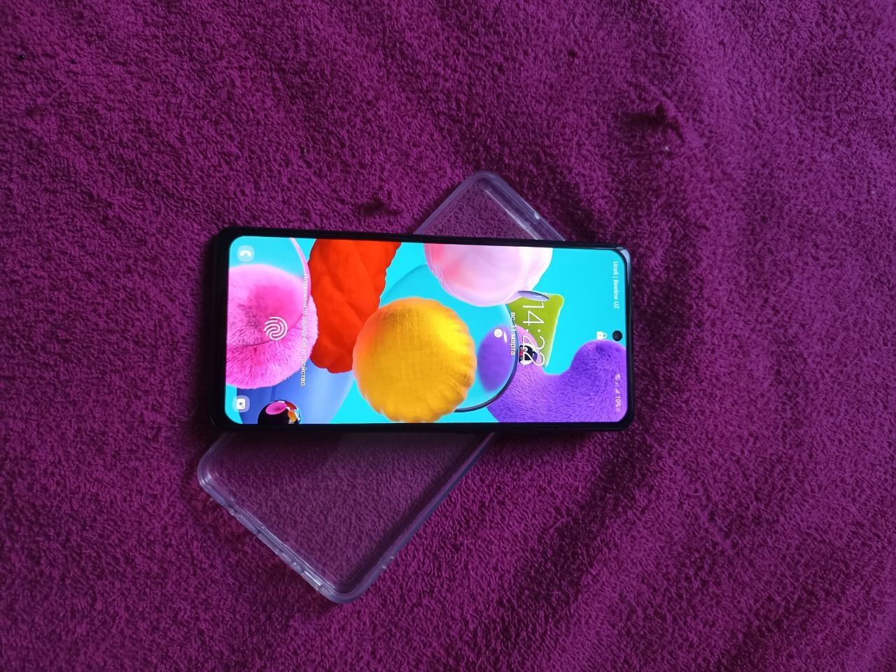 Samsung A51 sotiladi srochniga bugun olganga arzonga bervoraman