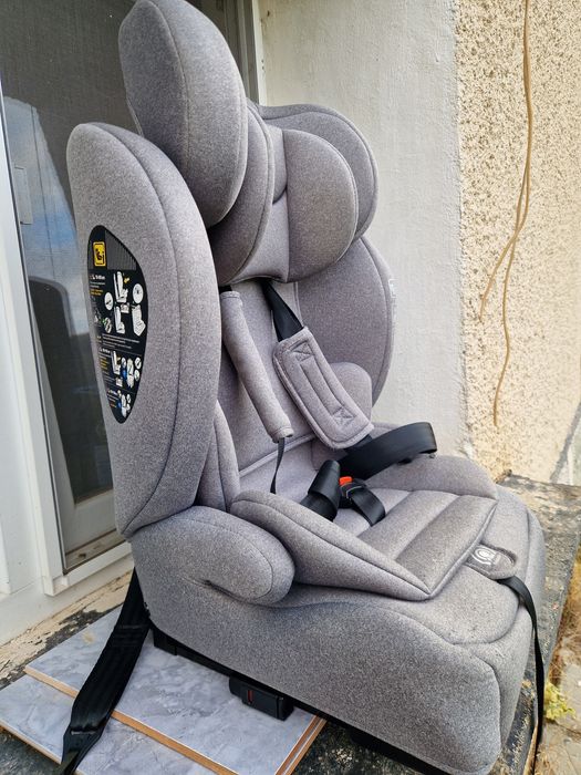 Столче за кола Лорели Rio, IsoFix, oт 15 месеца до 12 години