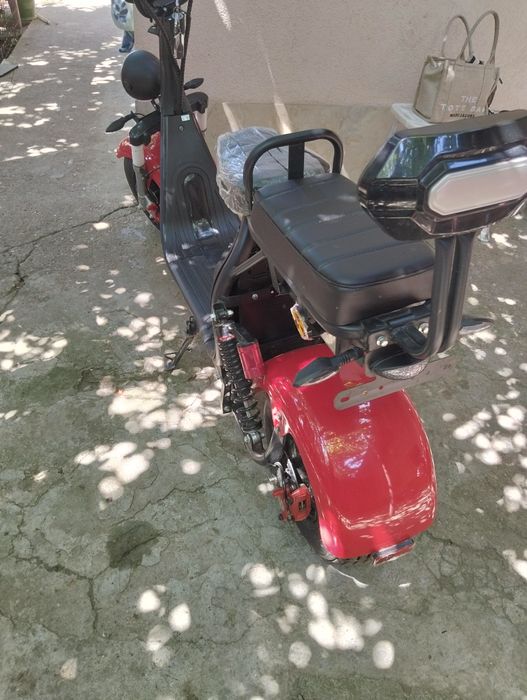 Vând scuter electric 2 persoane