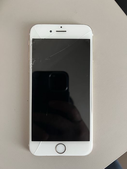 Apple iphone 6 16 gb xolati yaxwi