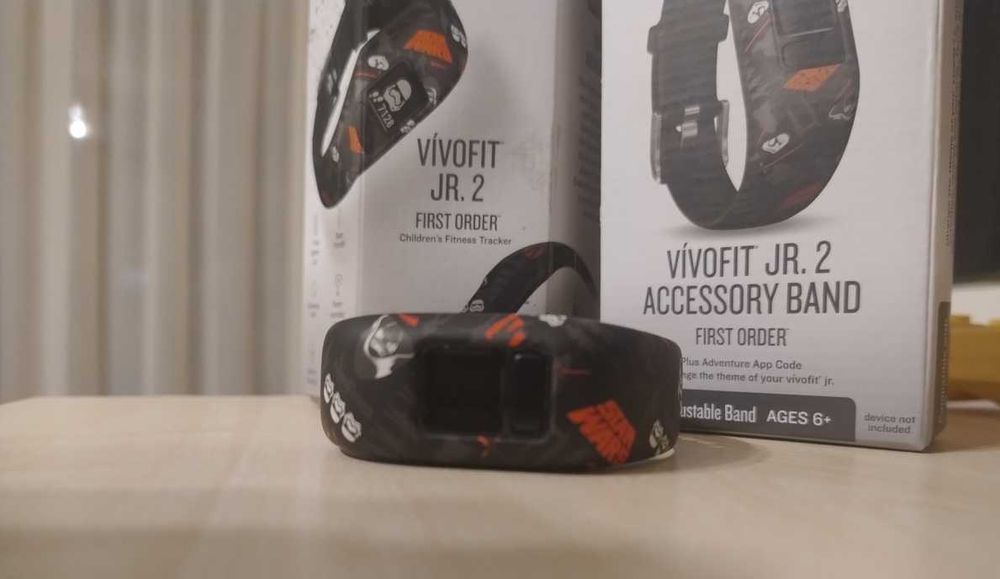 GARMIN VIVOFIT JR. 2 - Brățara Fitness pentru Copii - IMPECABILĂ!