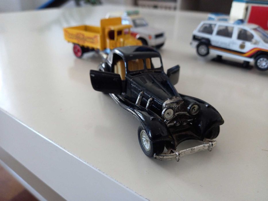 Метални колички, 1/36-1:57, интересни модели Majorette и други