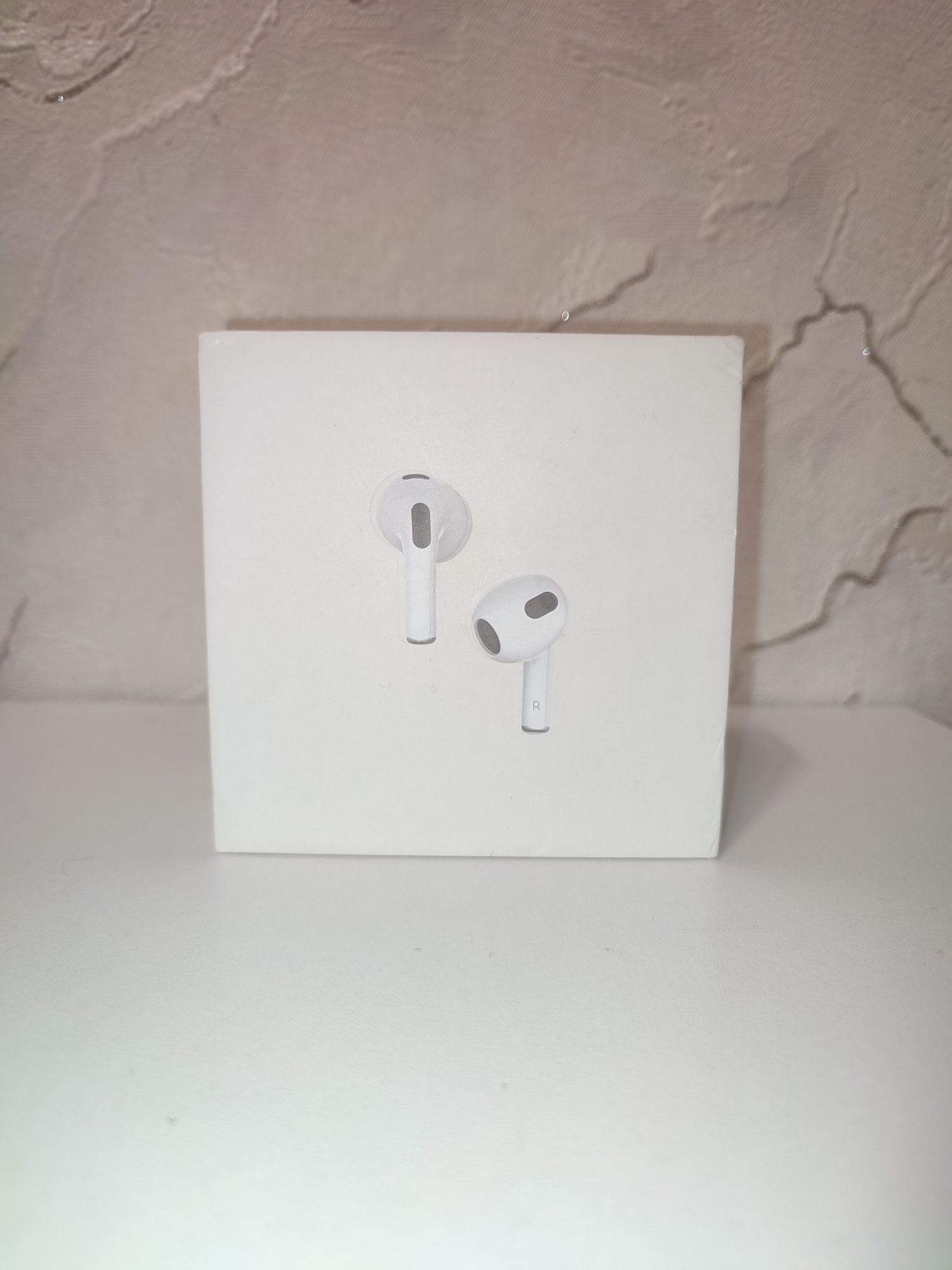 Продам airpods 3