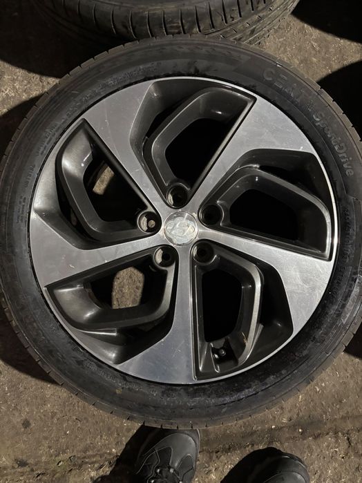 Jante hyundai tucson 2015-2019 originale 245/45 R19 cu anvelope vara