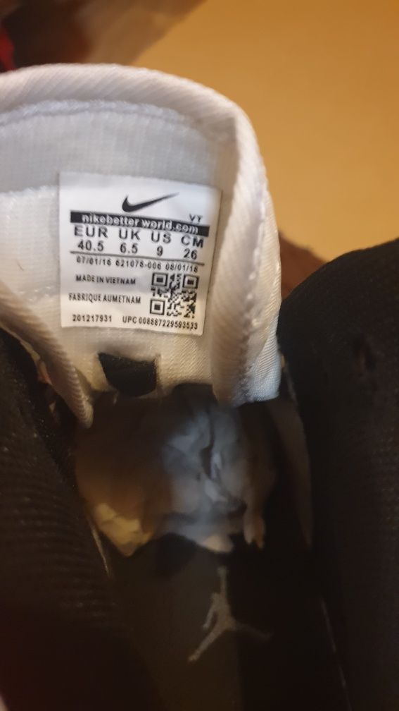 Маротонки NIKE -AiR Jordan -40.5