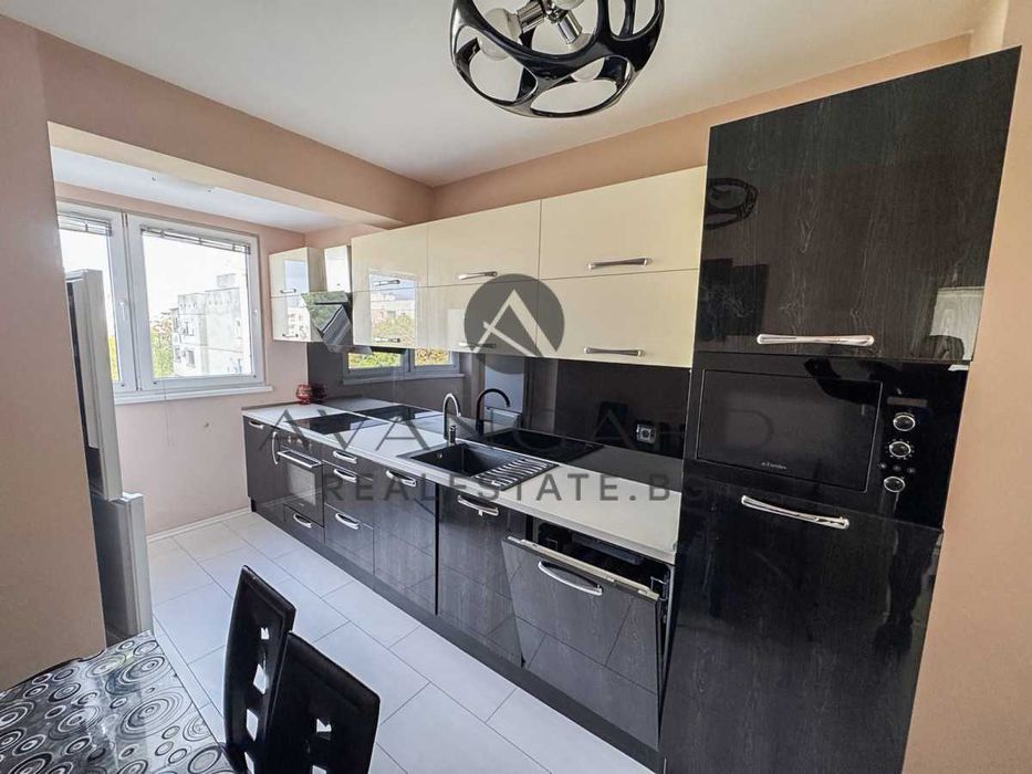 оф.24422 Тристаен с реална квадратура до парк Лаута