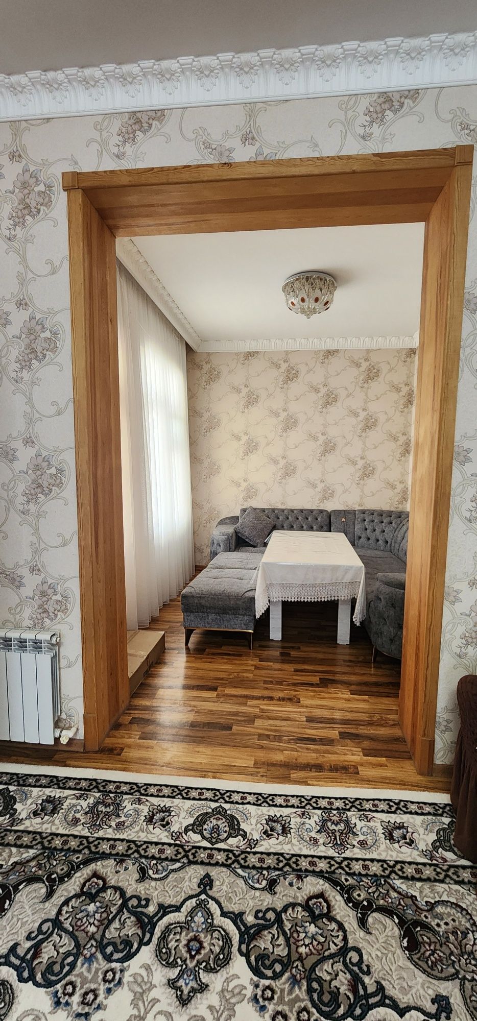 Уй Учаска сотилади 6 сотих 6 хона. Квадрати 365.$. узимми уйим