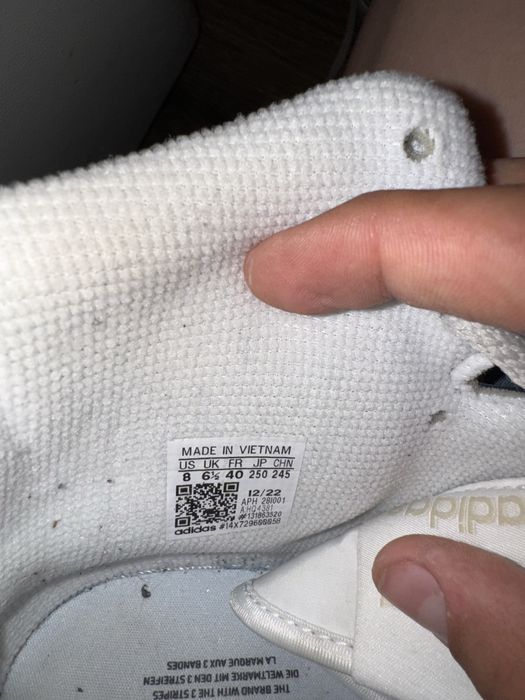 Vând Adidas Forum 84 HI W