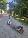 Trotineta electrica  Aprilia