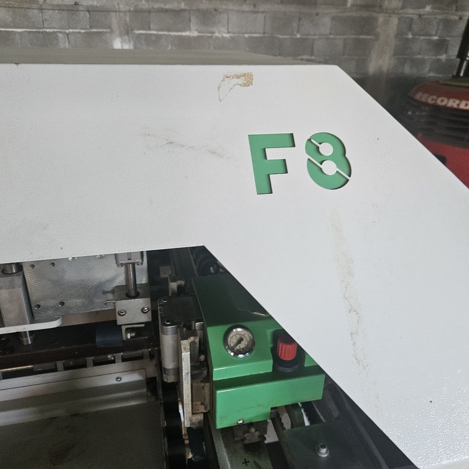 CNC пробивна машина Hirtz F8