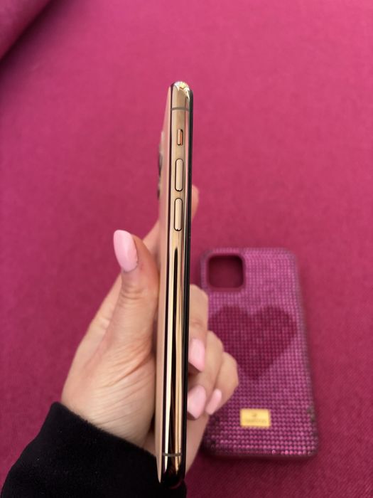 Vand iphone 11 pro Impecabil