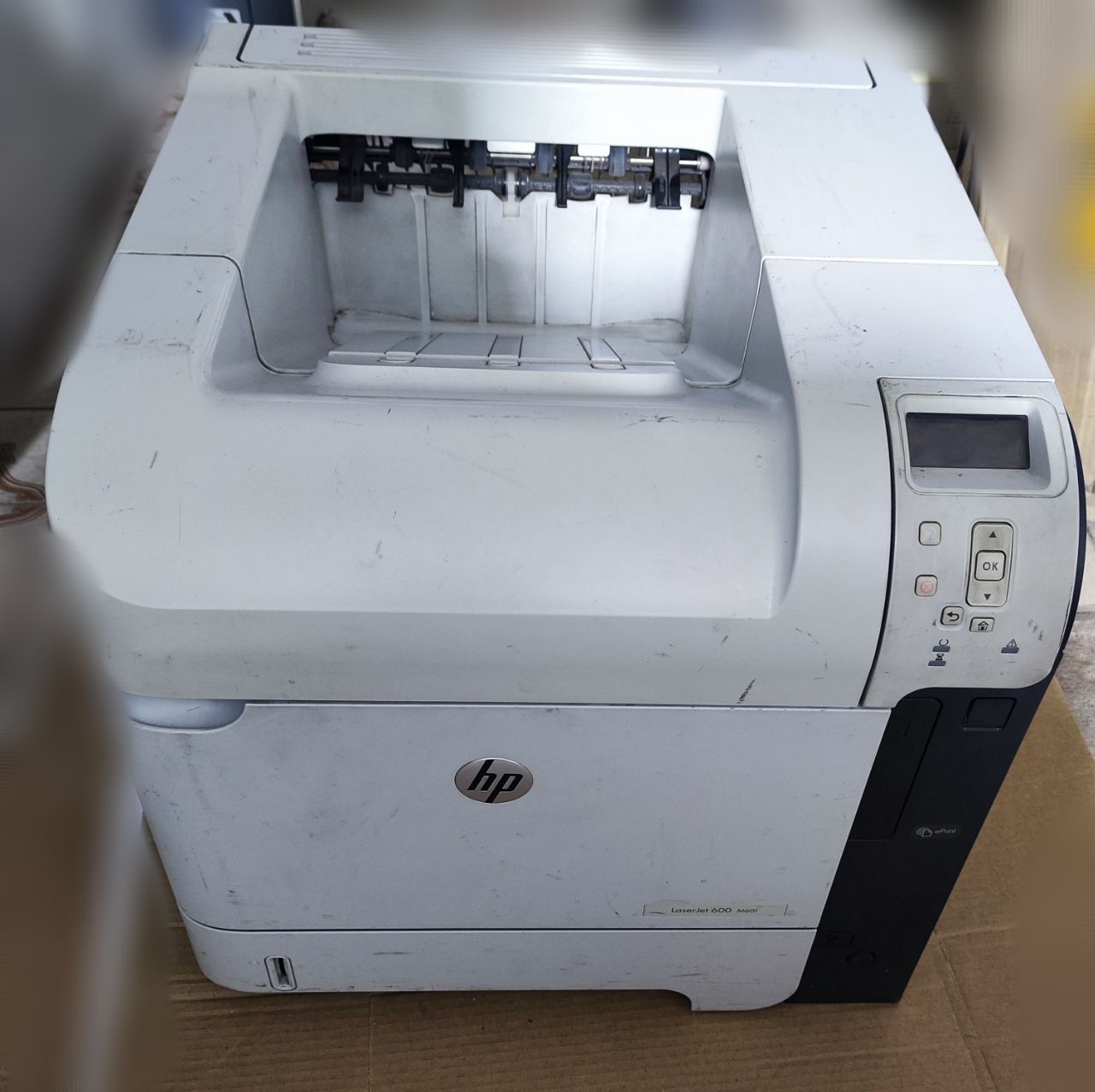 Принтер HP Laserjet 600 M601