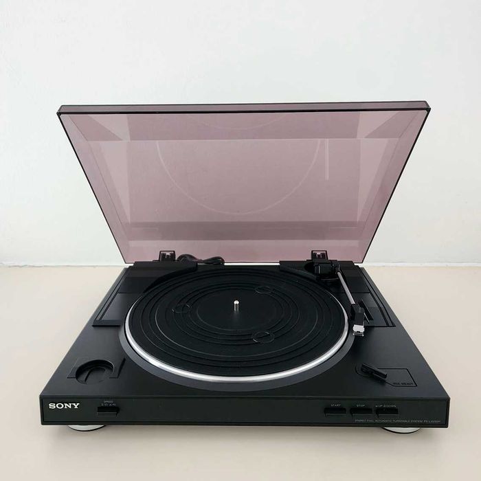 Проигрыватель виниловых пластинок Sony PS-LX250H