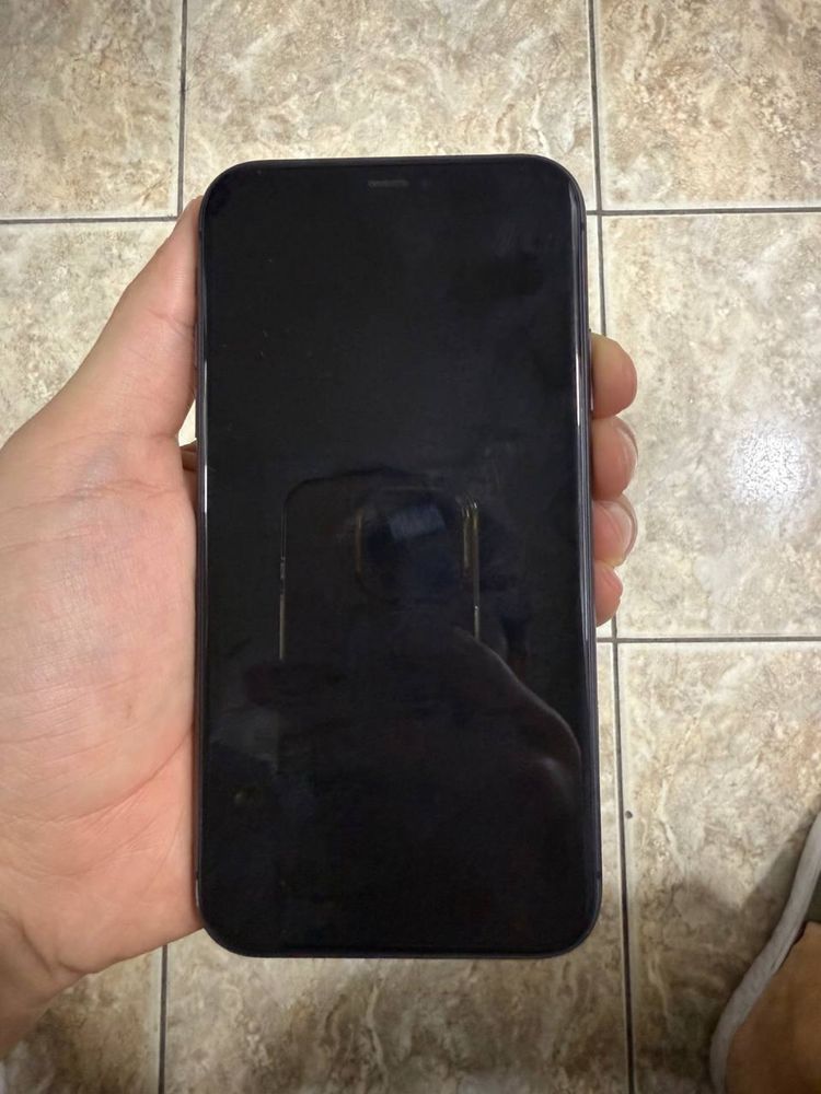 Iphone 11 128 qora