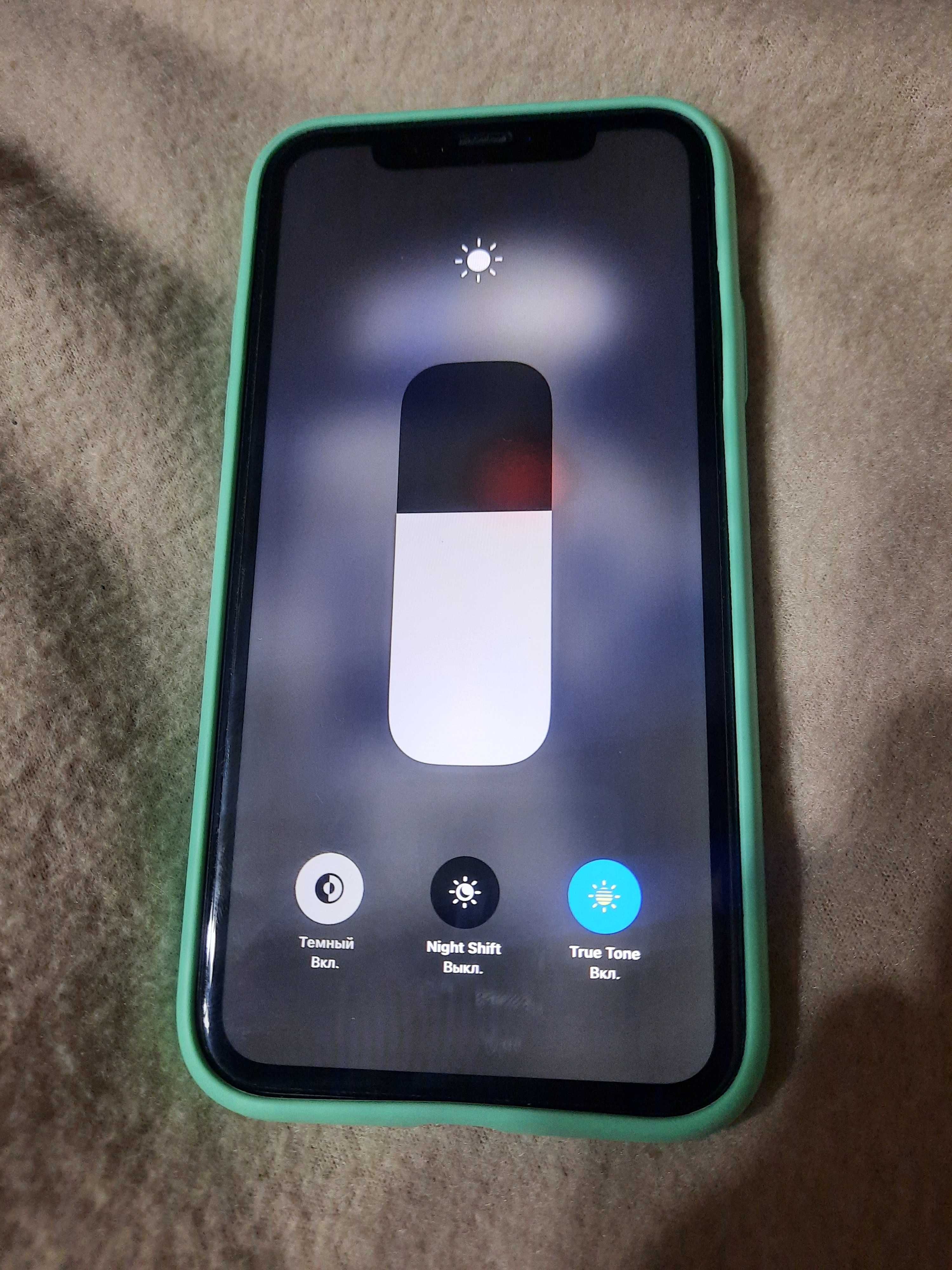 Iphone 11 green color