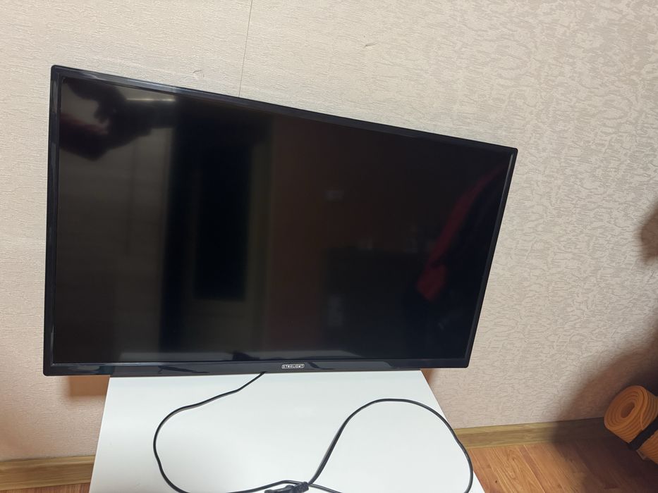Tv Starlight 32DM6500 81 cm HD