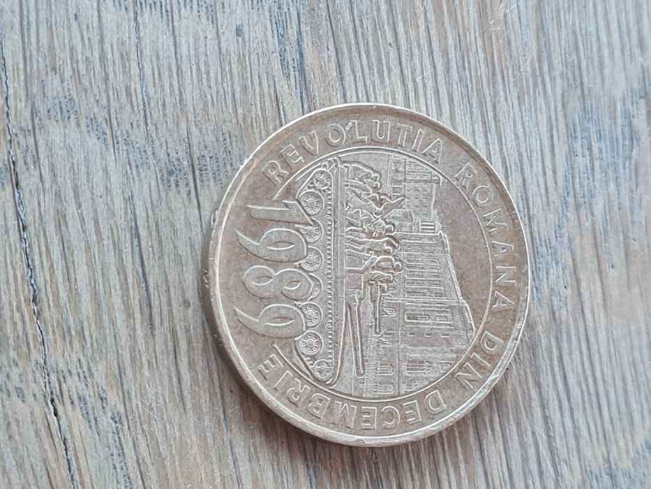 Monede rare aia din Grecia de 2 euro e cu s jos