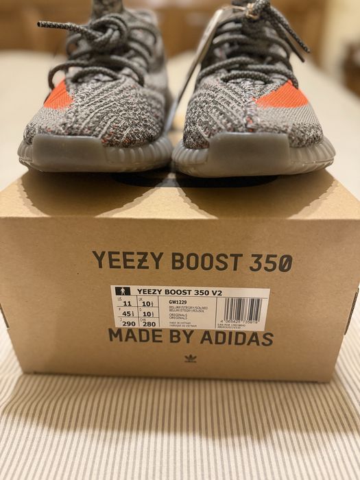 Yeezy 350 V2 Beluga Reflective