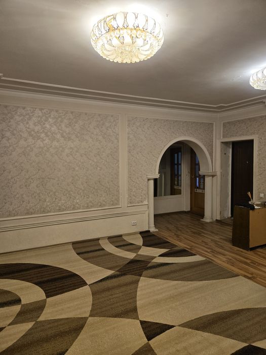 Продаю 3х ком. квартиру на Алгоритме м-в Гулистан (ориентир Корзинка)