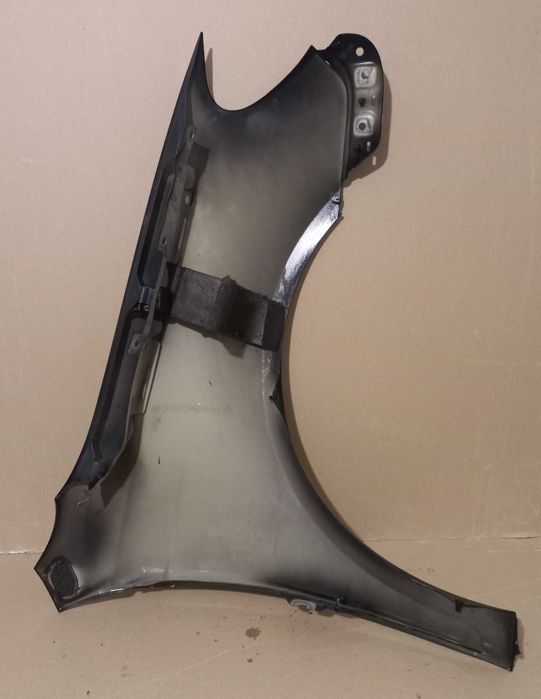 Aripa stanga  VW Golf 6 Break Combi neagra Piesa si vopsea Originala