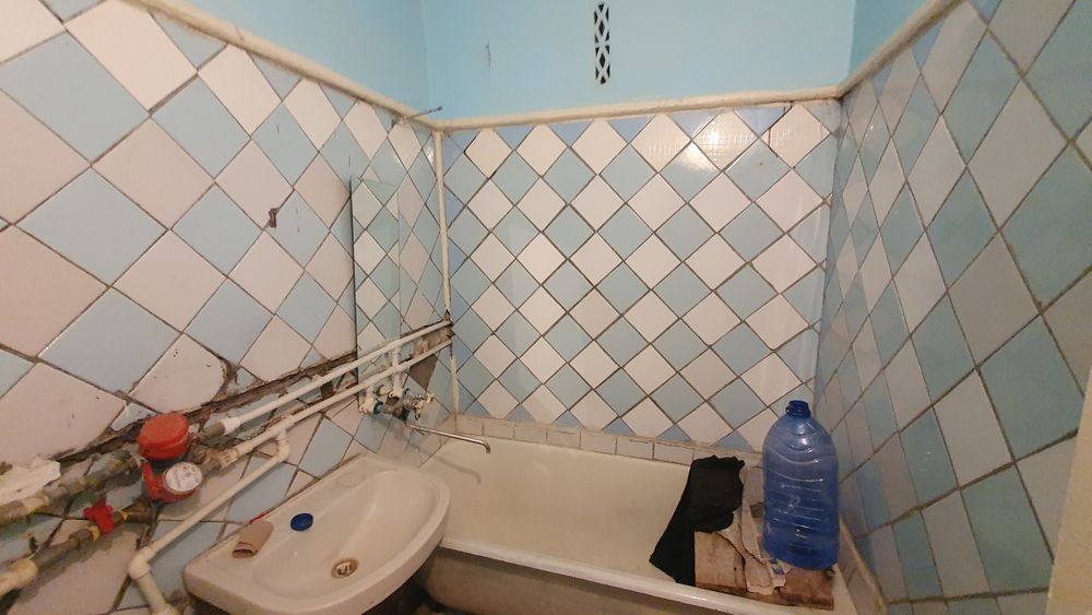 Gaz zor joydan. Arenda kv.  bez makler.  3 xonalik 4 xona qilsa boladi