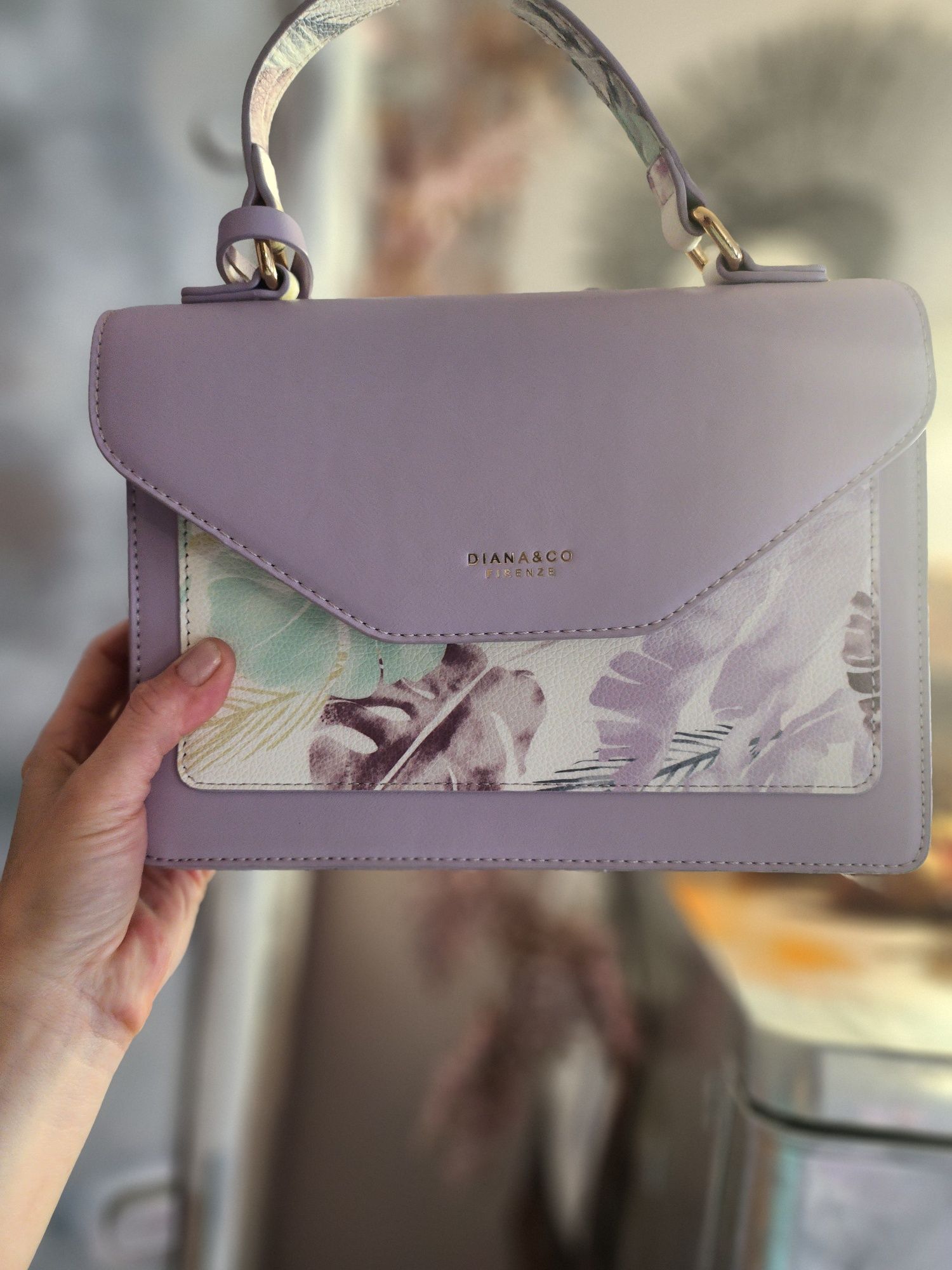 Нова чантичка DIANA&CO Firenze