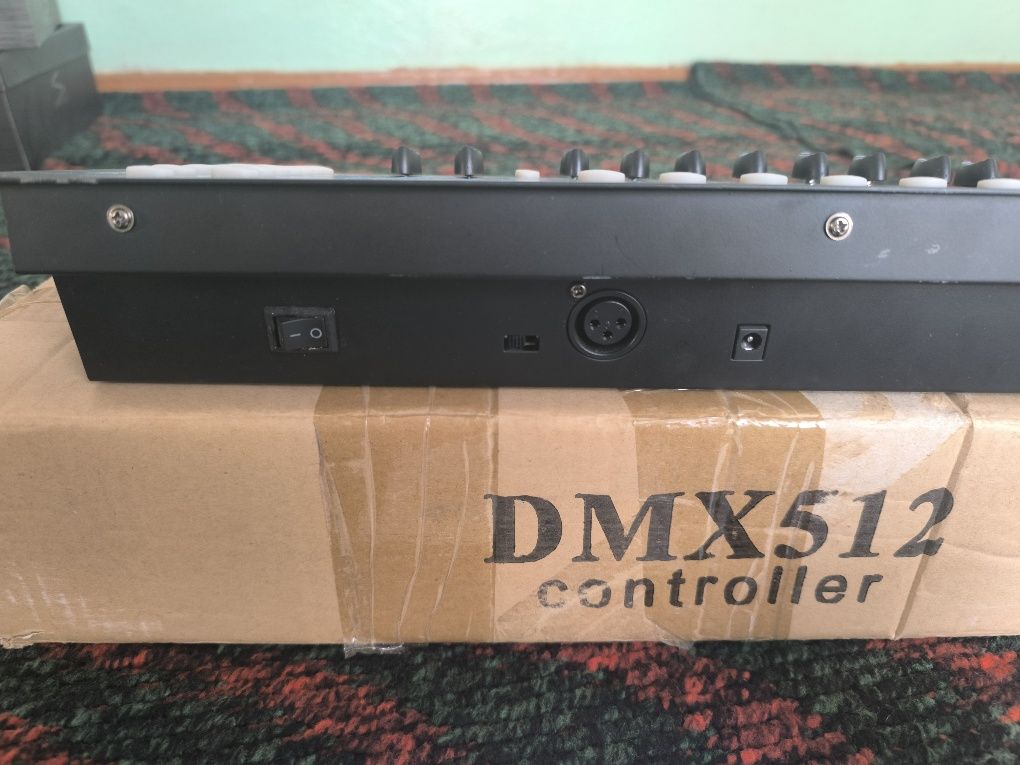 Продаю пульт для освещения DMX 512 channal