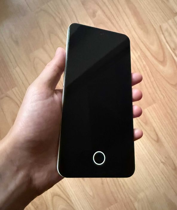 Nothing CMF Phone 2 Pro impecabil plus husă