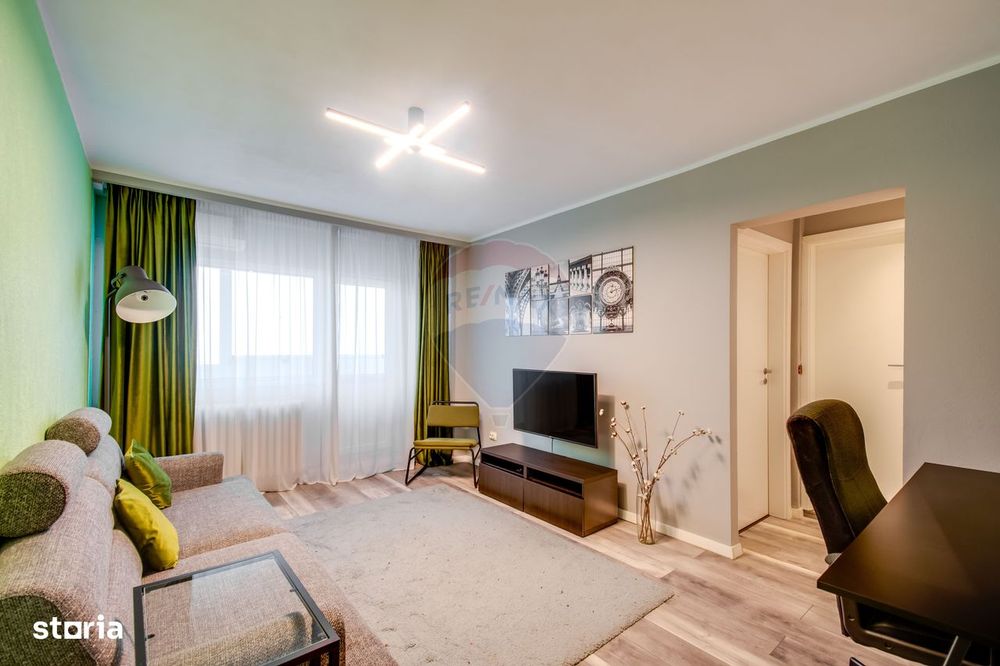 Apartament 2 camere de vanzare, bloc 1982, 57 mp, priveliste superba