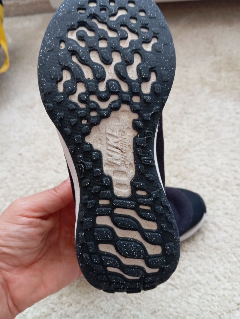 Маратонки Nike за момче
