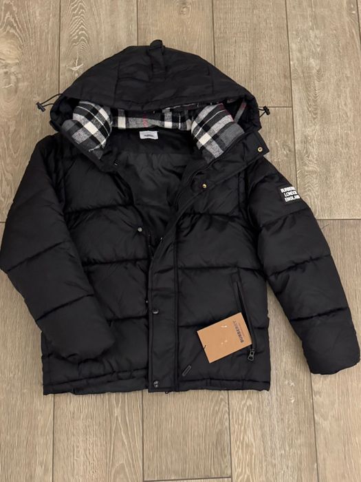 Geaca/Vesta Burberry Puffer Negru Mat