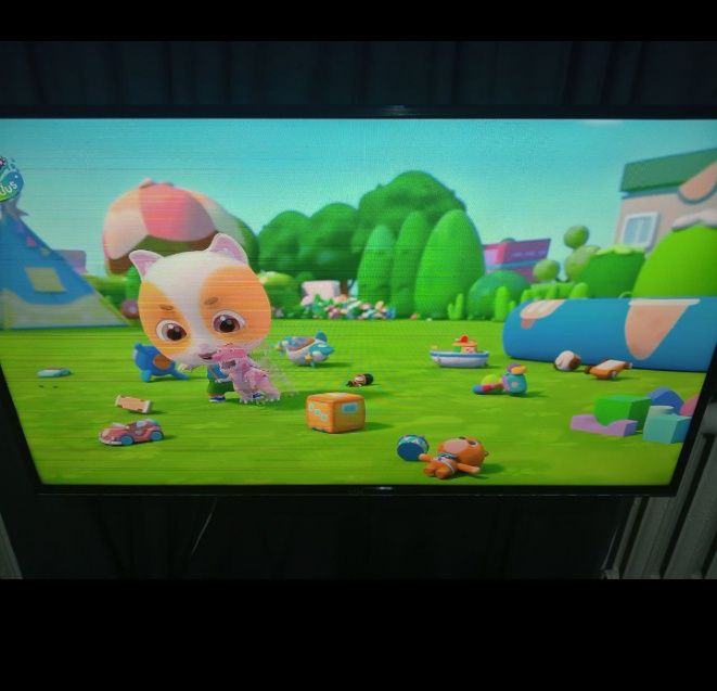 Продается телевизор артель смарт