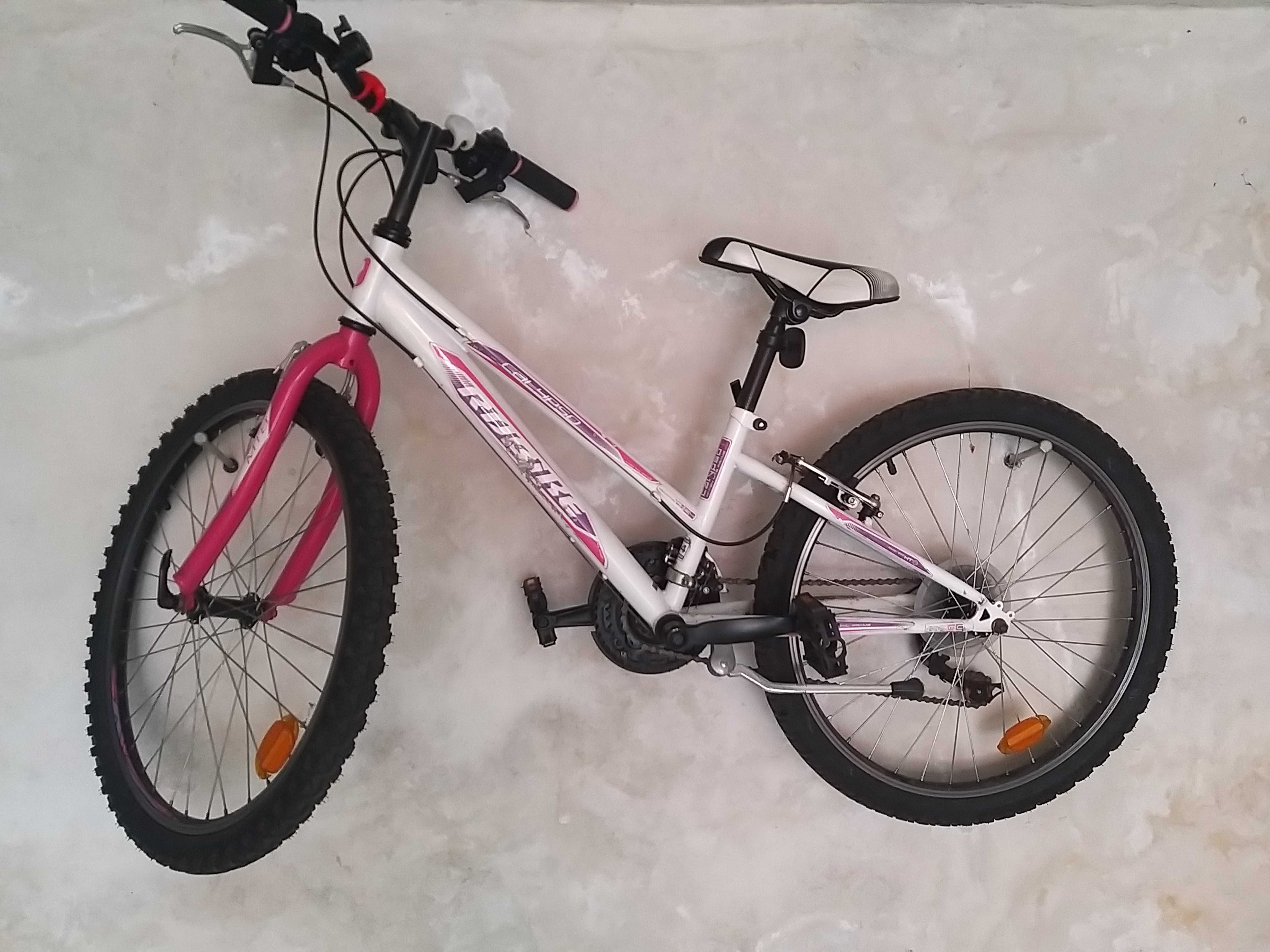 Bicicleta Mountain bike 26 inchi de fete