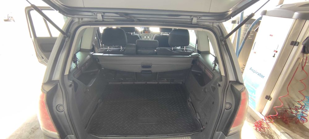 Opel Zafira B  7 Locuri