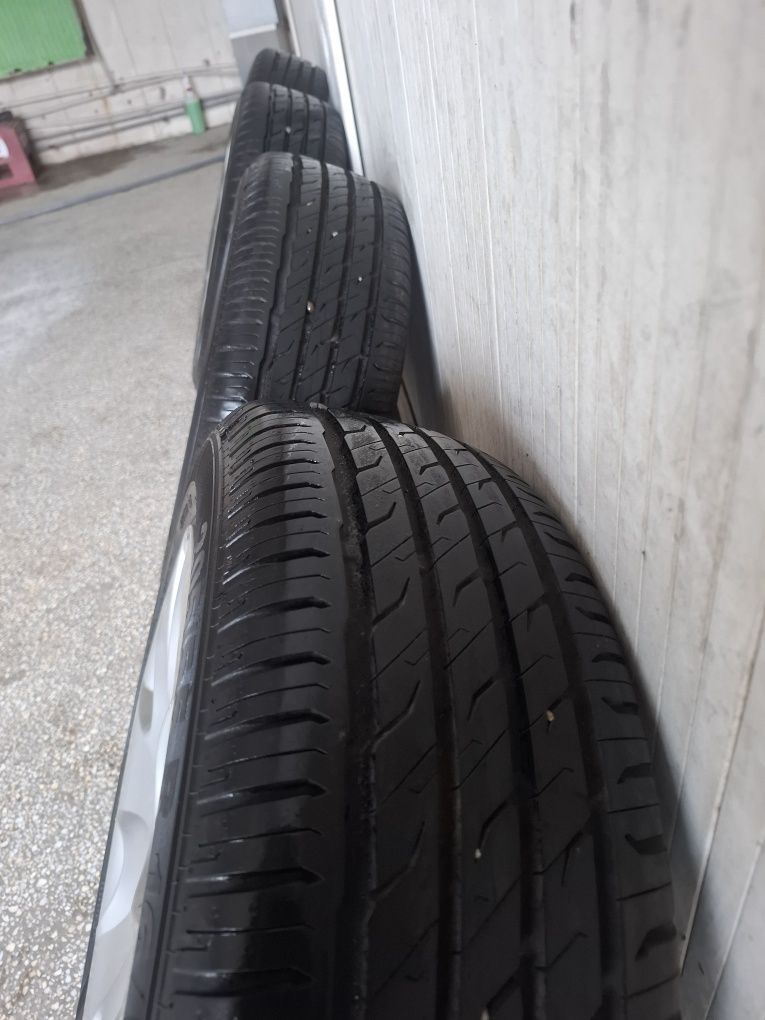 Jante bmw Cauciucuri vara semperit 205/55/16 dot 2023