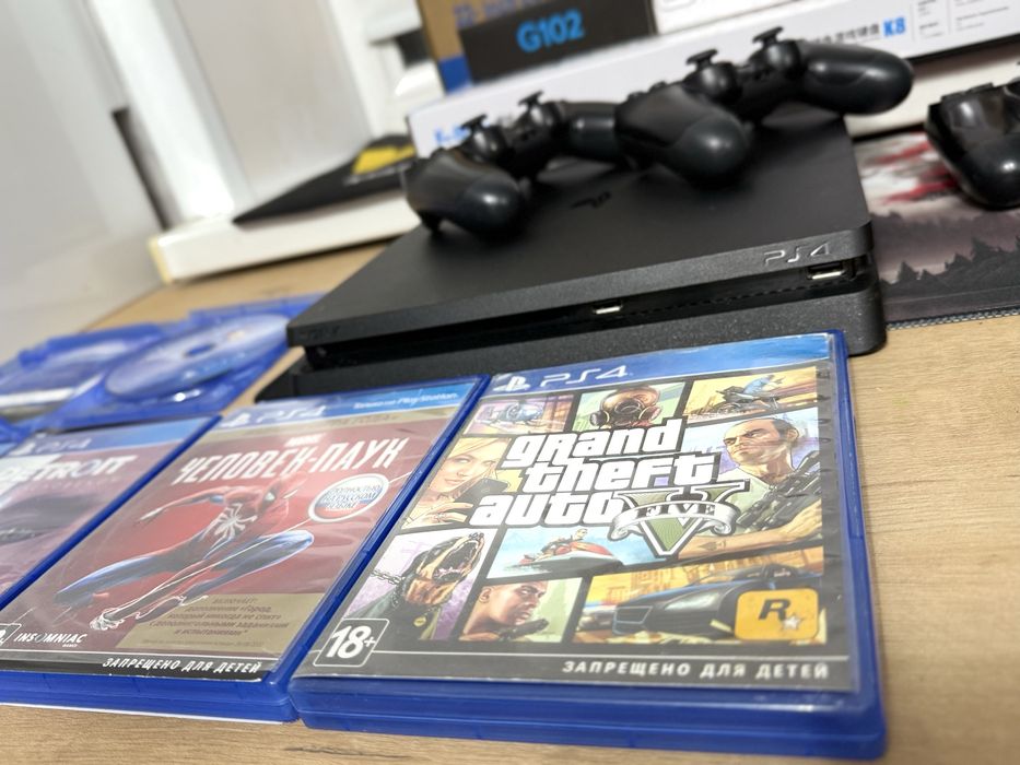 Игровая приставка Playstation 4  1терабайт в идеале