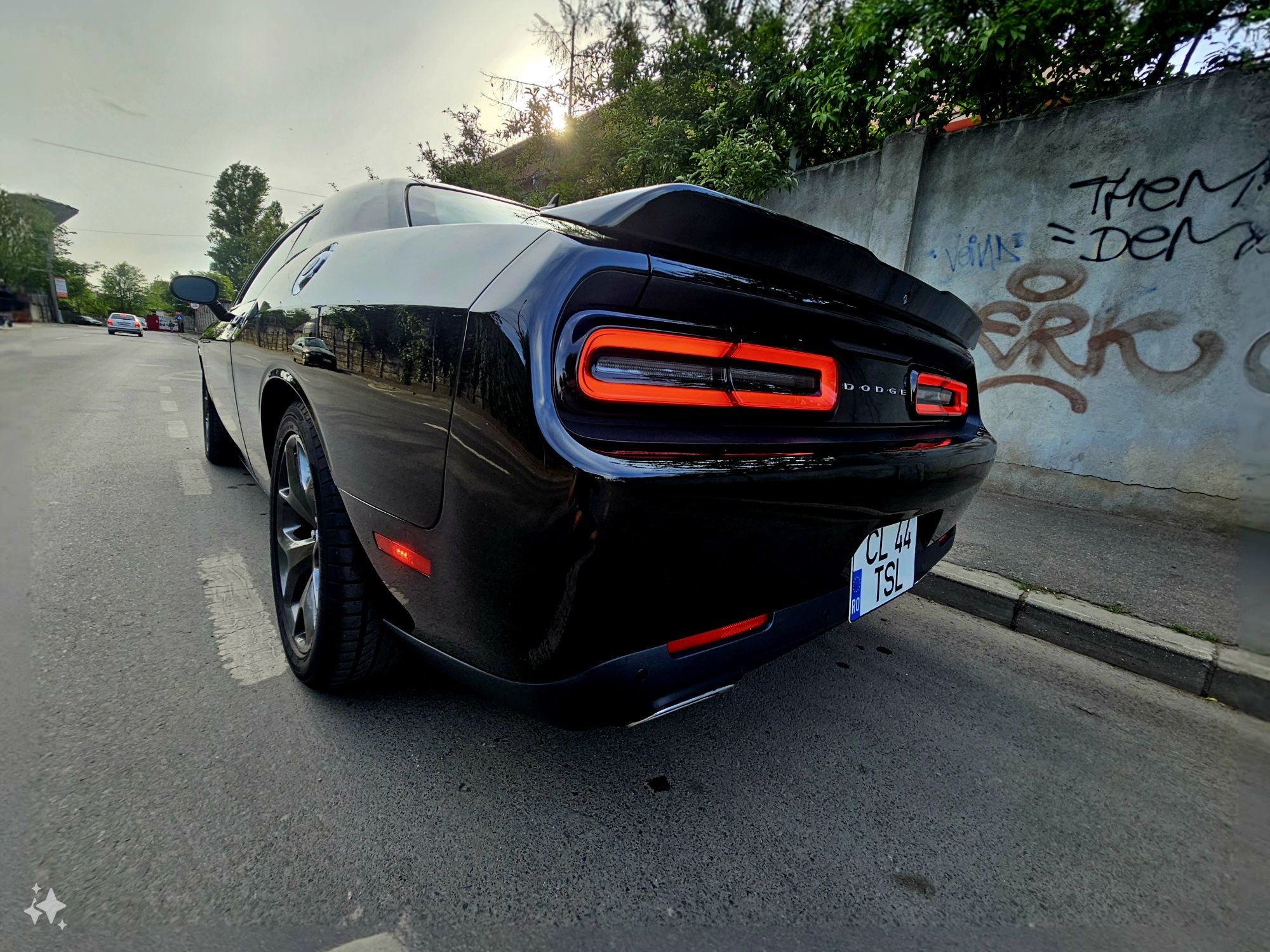 Dodge Challenger