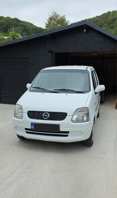 Vand Opel Agila.