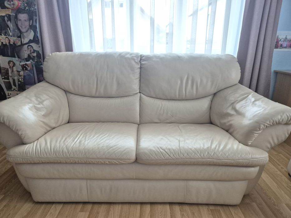 Canapea cu 2 fotolii din piele naturală